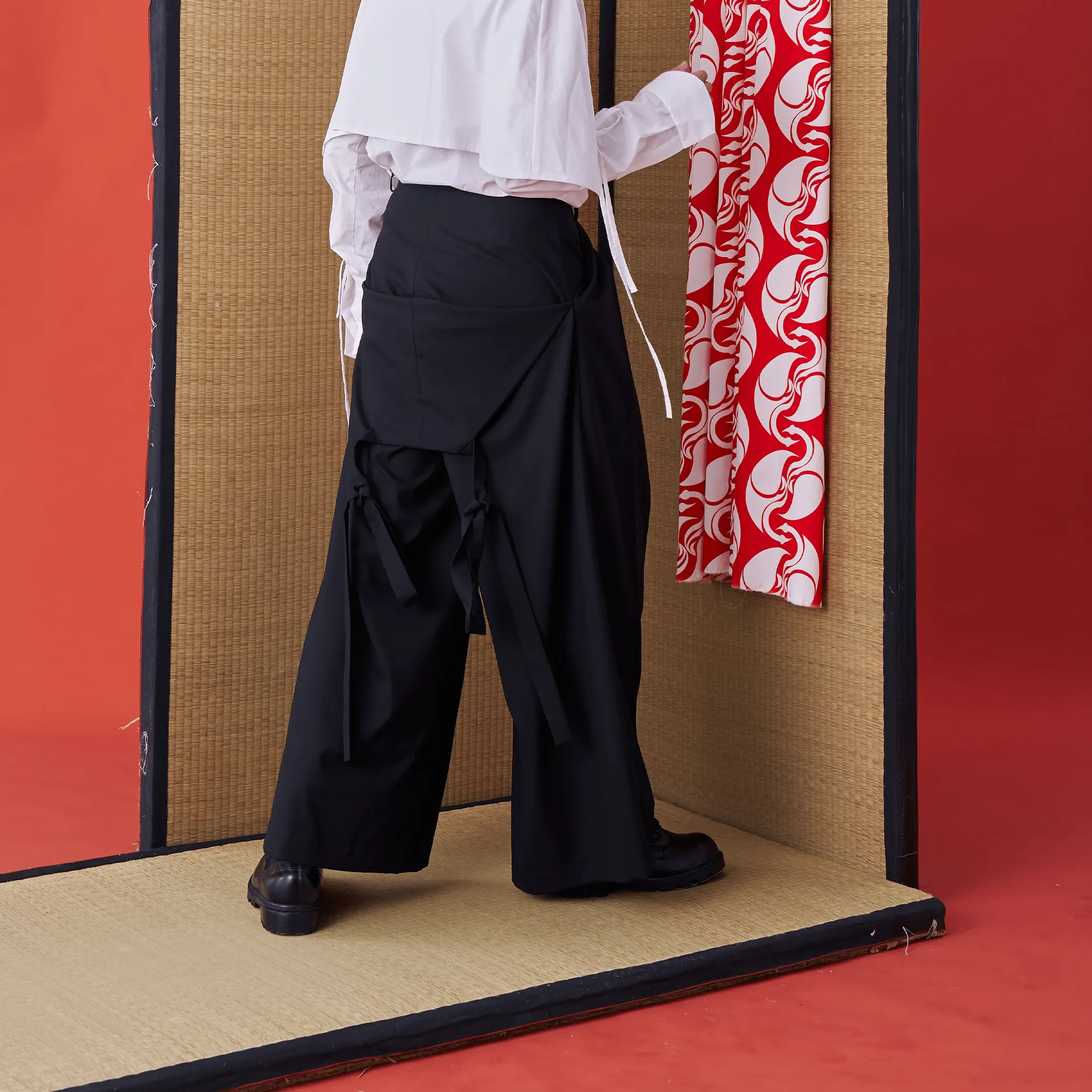 Back Panel Tie Waist Wide-leg Trousers
