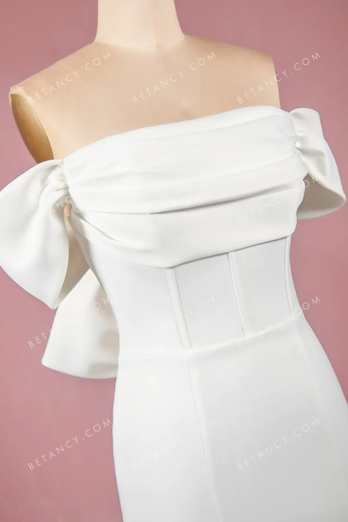 Modern Thick Satin Off-shoulder Mermaid Wedding Dress